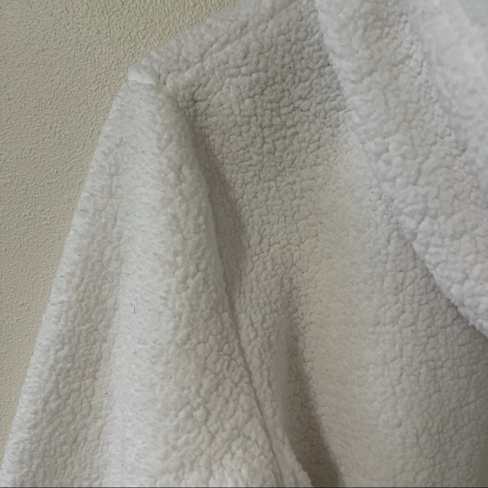 FILA White Sherpa Josephine Hoodie-Large - Picture 8 of 12